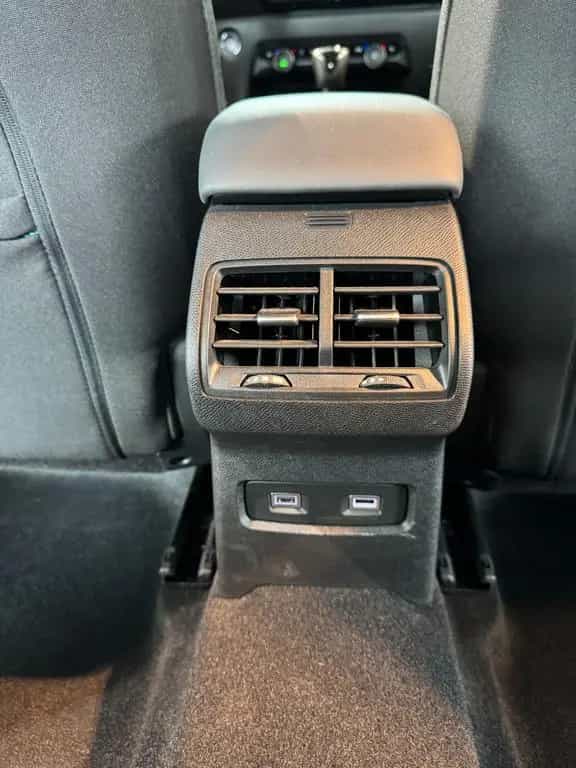 Citroën C4 Lim. Feel Pack 49000KM LED ACC KAM 1.HAND 03/2021-photo-15