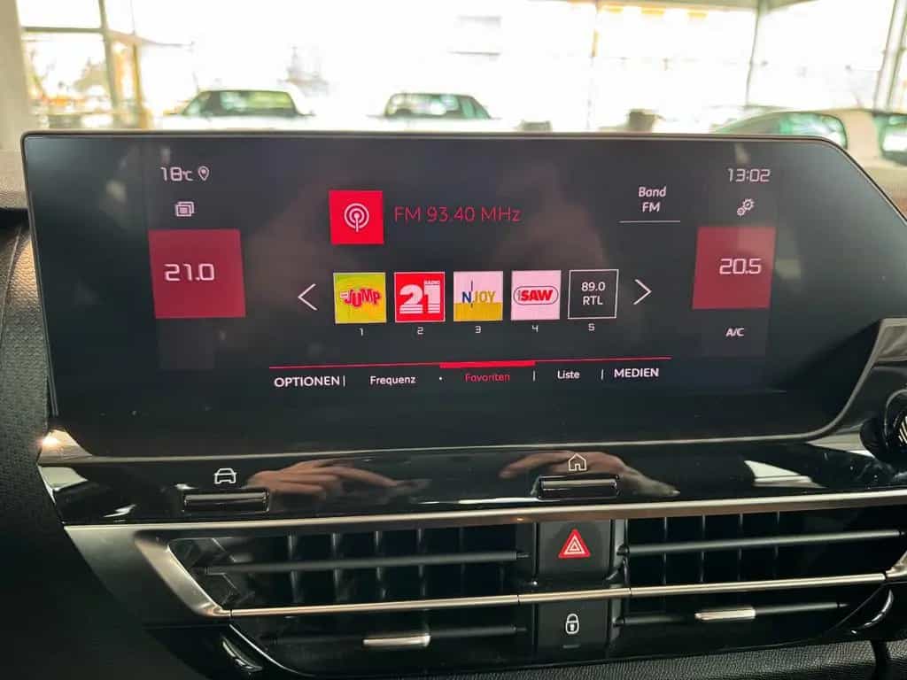 Citroën C4 Lim. Feel Pack 49000KM LED ACC KAM 1.HAND 03/2021-photo-25