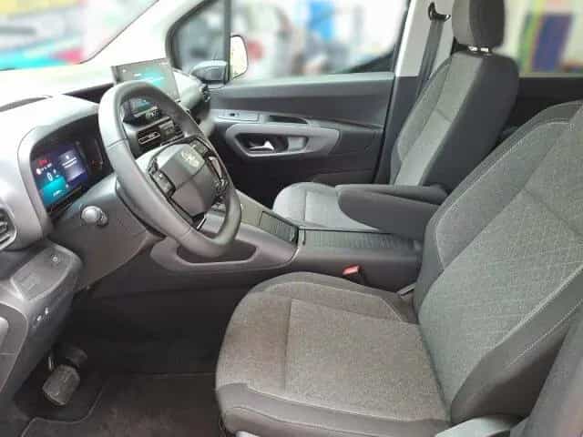 Opel Combo 1.5 D GS Automatik 5-Sitzer Sitzheizung 04/2024-photo-7