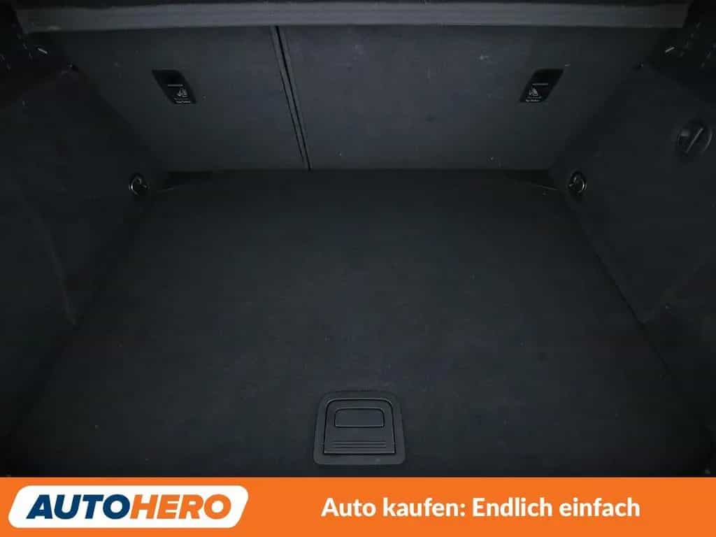 Audi A3 Sportback 1.4 TFSI Ambition Aut.*NAVI*XENON* 01/2016-photo-17
