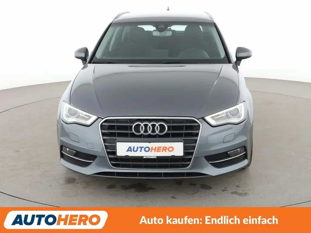 Audi A3 Sportback 1.4 TFSI Ambition Aut.*NAVI*XENON* 01/2016-photo-8