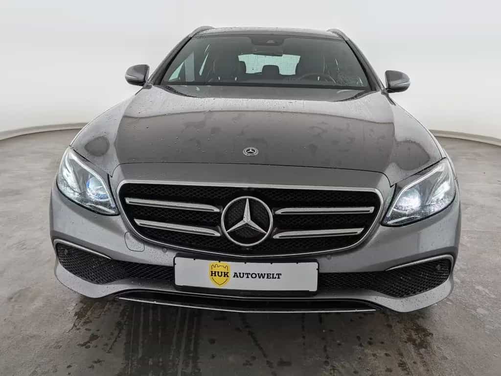Mercedes-Benz E 450 T Avantgarde 4Matic LED+NAVI+AHK+SHZ+RFK+ 02/2019-photo-1
