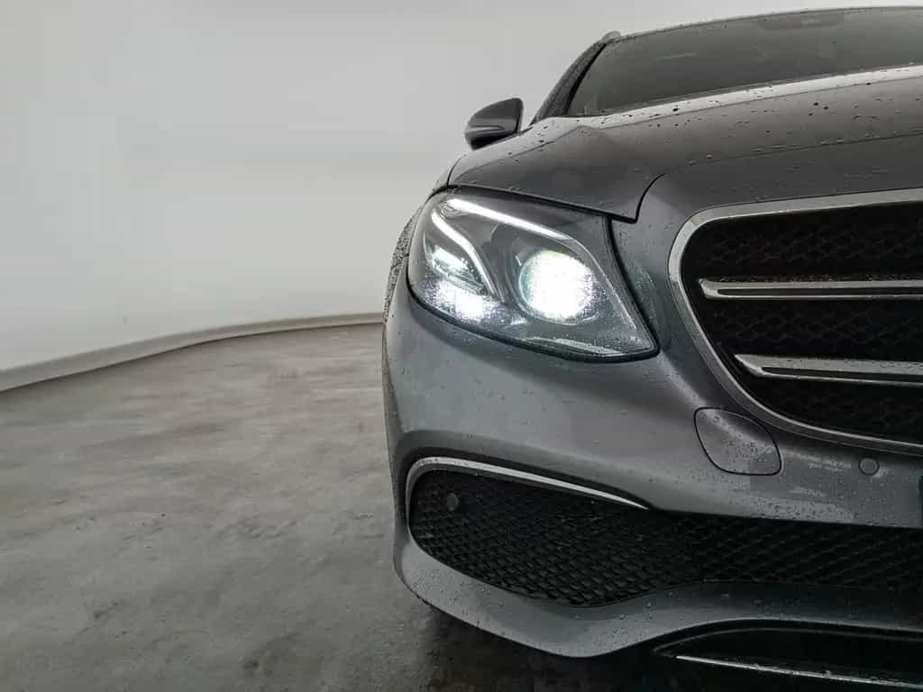 Mercedes-Benz E 450 T Avantgarde 4Matic LED+NAVI+AHK+SHZ+RFK+ 02/2019-photo-2
