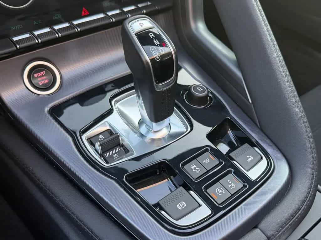 Jaguar F-Type /R-DYNAMIC/KAMERA/MERIDIAN/SPORT-ABGAS 02/2022-photo-26