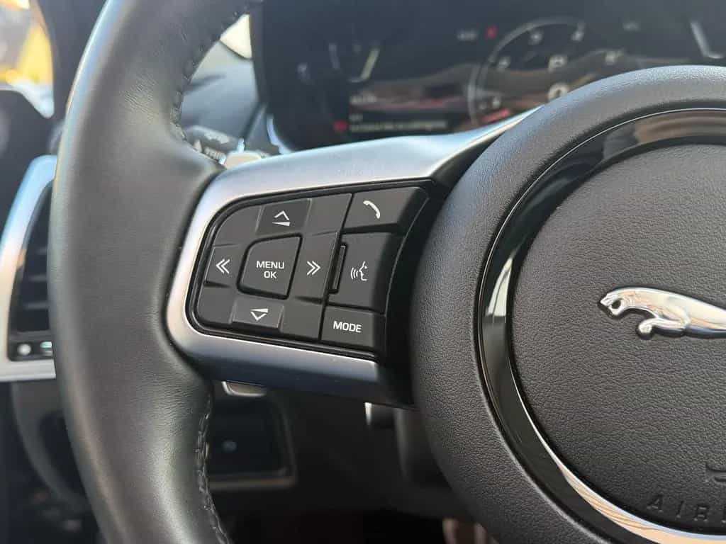 Jaguar F-Type /R-DYNAMIC/KAMERA/MERIDIAN/SPORT-ABGAS 02/2022-photo-32