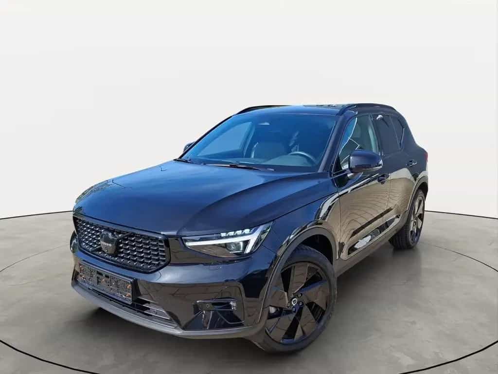 Volvo XC40 Black Edition Plus, B3 360° Kamera Harman/K 04/2025-photo-0