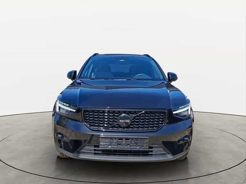 Volvo XC40 Black Edition Plus, B3 360° Kamera Harman/K 04/2025-photo-2