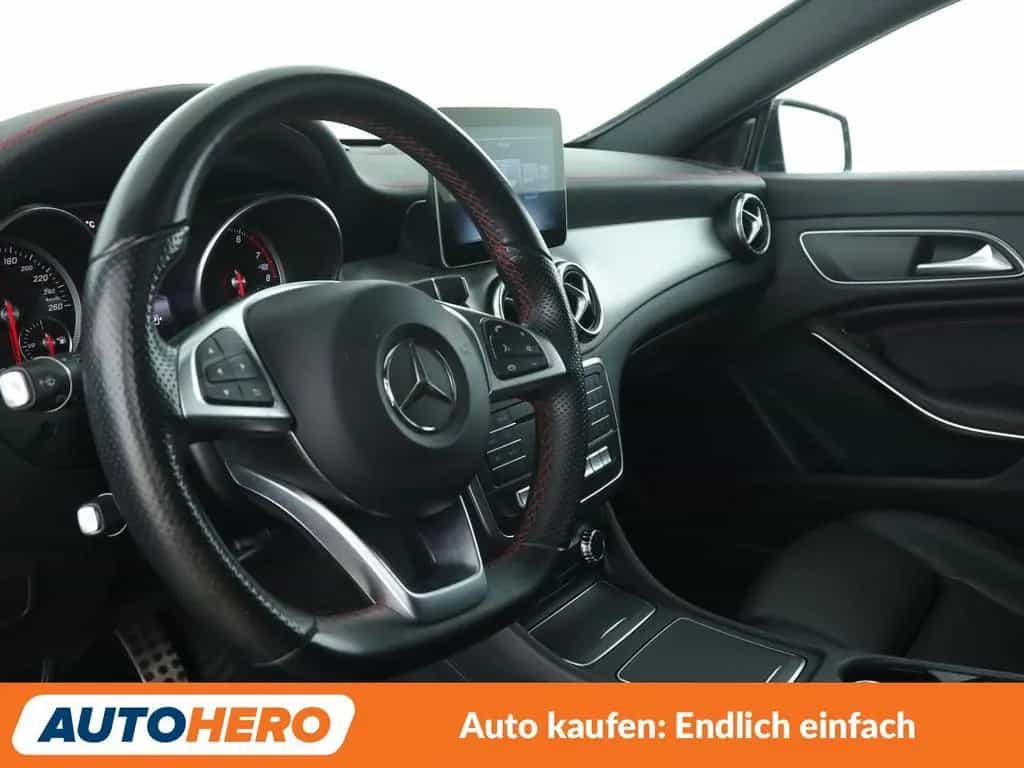 Mercedes-Benz CLA 180 Shooting Brake CLA-Klasse CLA 180 Shooting Brake AMG Line Aut. 06/2018-photo-10
