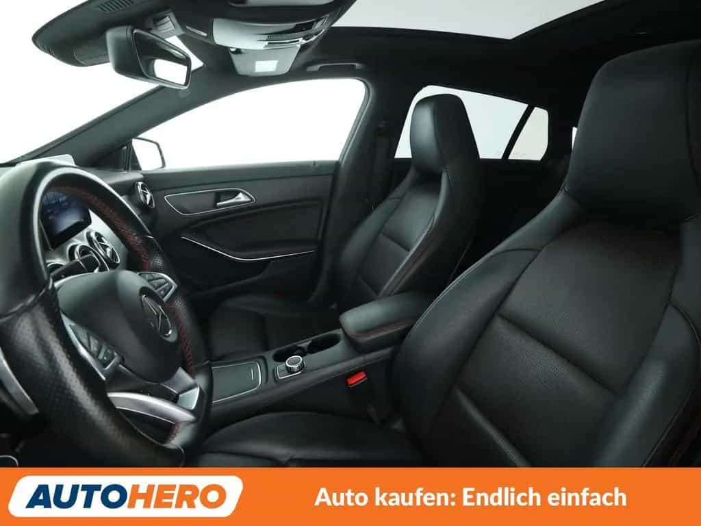 Mercedes-Benz CLA 180 Shooting Brake CLA-Klasse CLA 180 Shooting Brake AMG Line Aut. 06/2018-photo-9