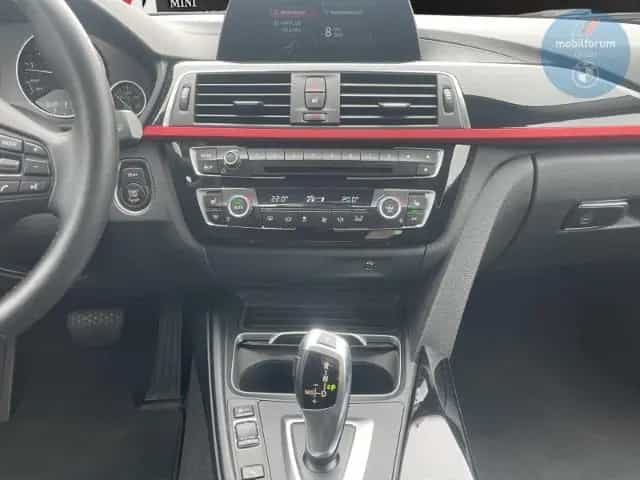 BMW 330 i Touring Sport Line HUD LED Keyless Kamera 07/2018-photo-8