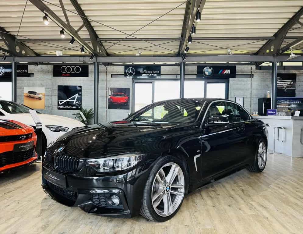 BMW 4 Series 420 i Cabrio M Sport*R.KAMERA*LED*LEDER*NAVI* 12/2019-photo-1