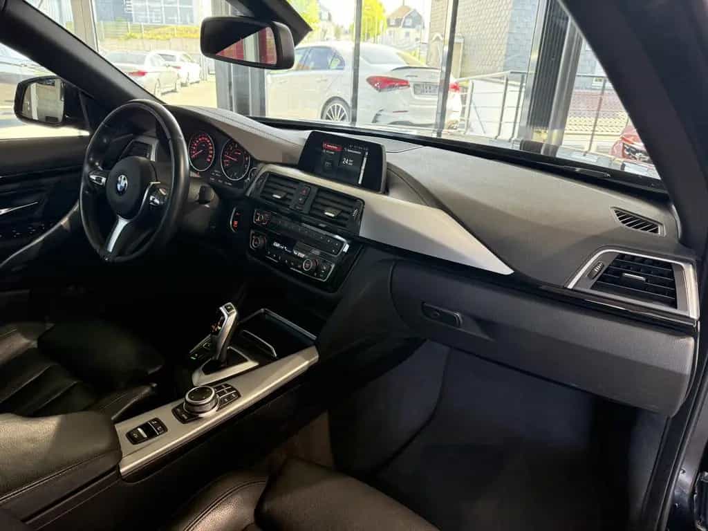 BMW 4 Series 420 i Cabrio M Sport*R.KAMERA*LED*LEDER*NAVI* 12/2019-photo-21