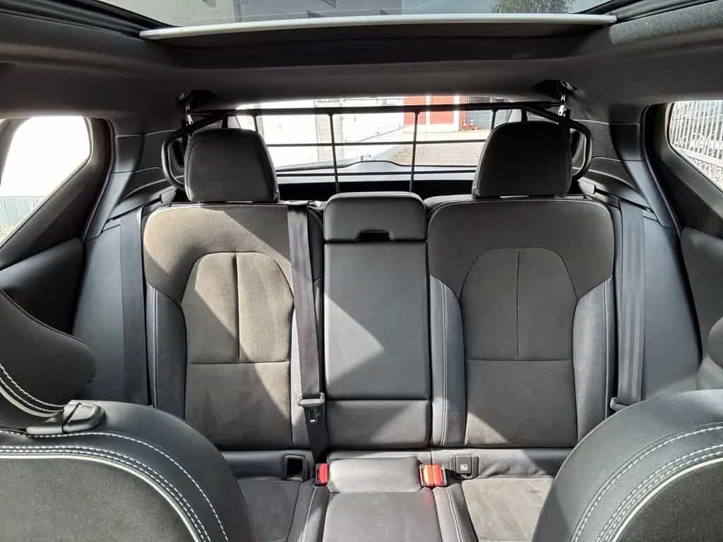 Volvo XC40 XC 40 R Design D4 Automatik AWD/PANO/SCHIEBEDACH 02/2018-photo-21