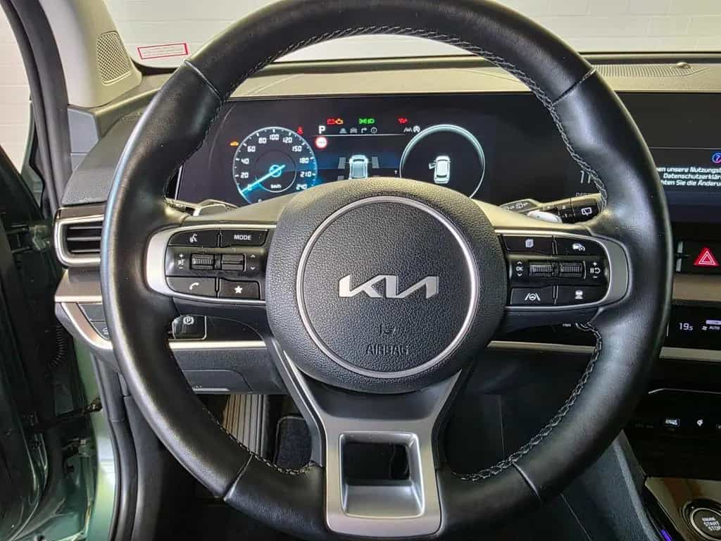 Kia Sportage 1,6T Spirit 4WD LEDER LED NAV 3AAC 1.HD 03/2022-photo-16