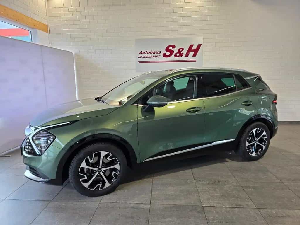 Kia Sportage 1,6T Spirit 4WD LEDER LED NAV 3AAC 1.HD 03/2022-photo-2