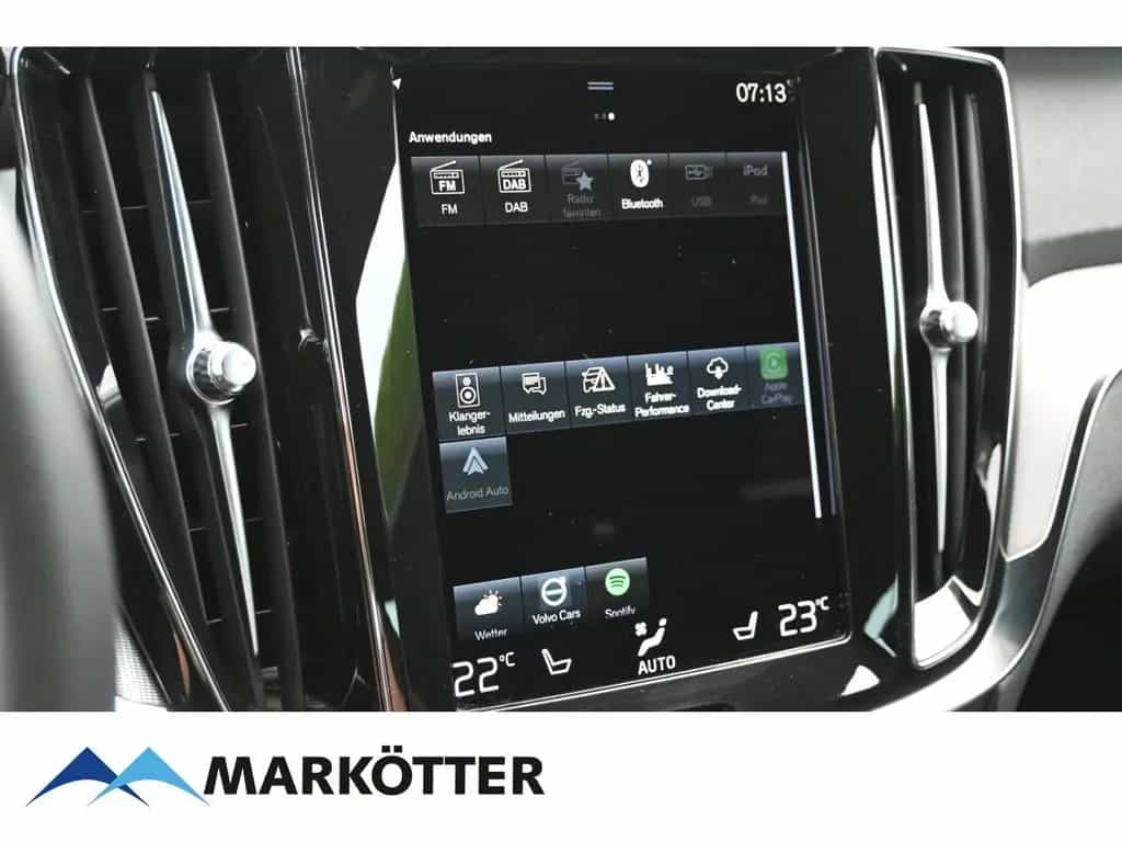 Volvo V60 B4 R Design/ACC/StandH/H&K/Memory/20''/Kamer 04/2021-photo-20