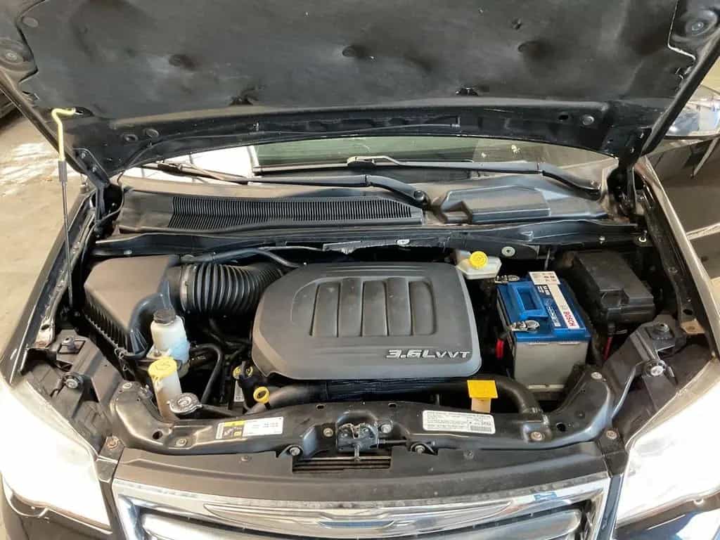 Lancia Voyager 3.6 V6 VVT 24v Platinum Automatik 03/2013-photo-10