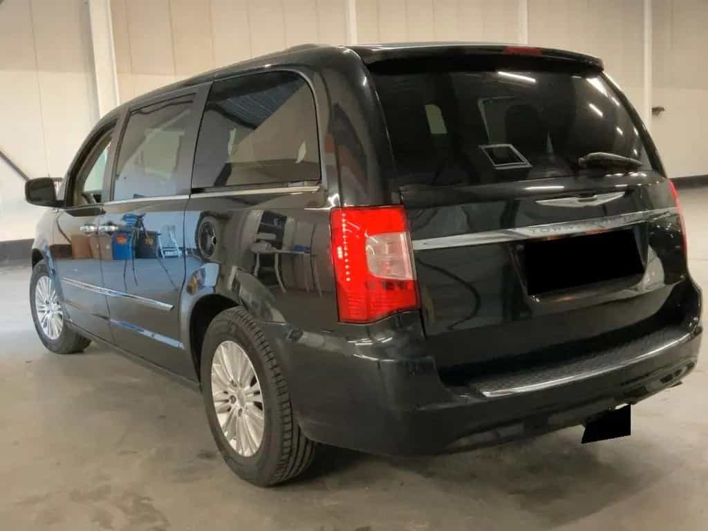 Lancia Voyager 3.6 V6 VVT 24v Platinum Automatik 03/2013-photo-2