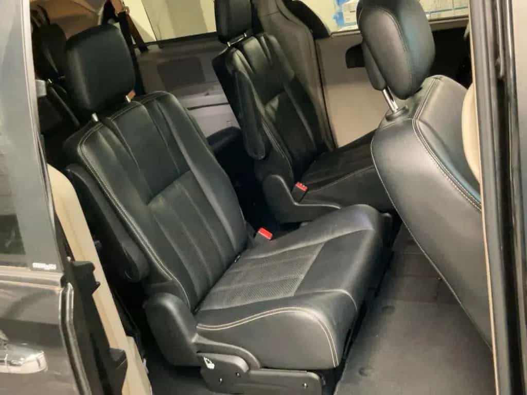 Lancia Voyager 3.6 V6 VVT 24v Platinum Automatik 03/2013-photo-9
