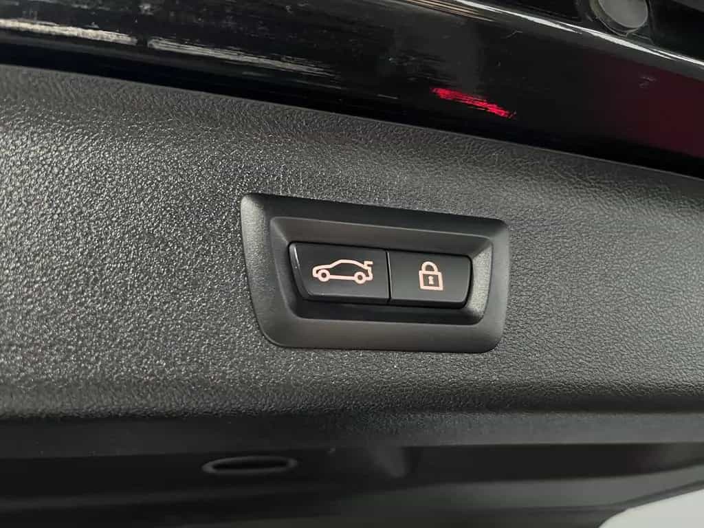 BMW 5 Series 520 d Touring/M Sport/AHK/LED/PANO/STAND/HEAD UP 03/2022-photo-12