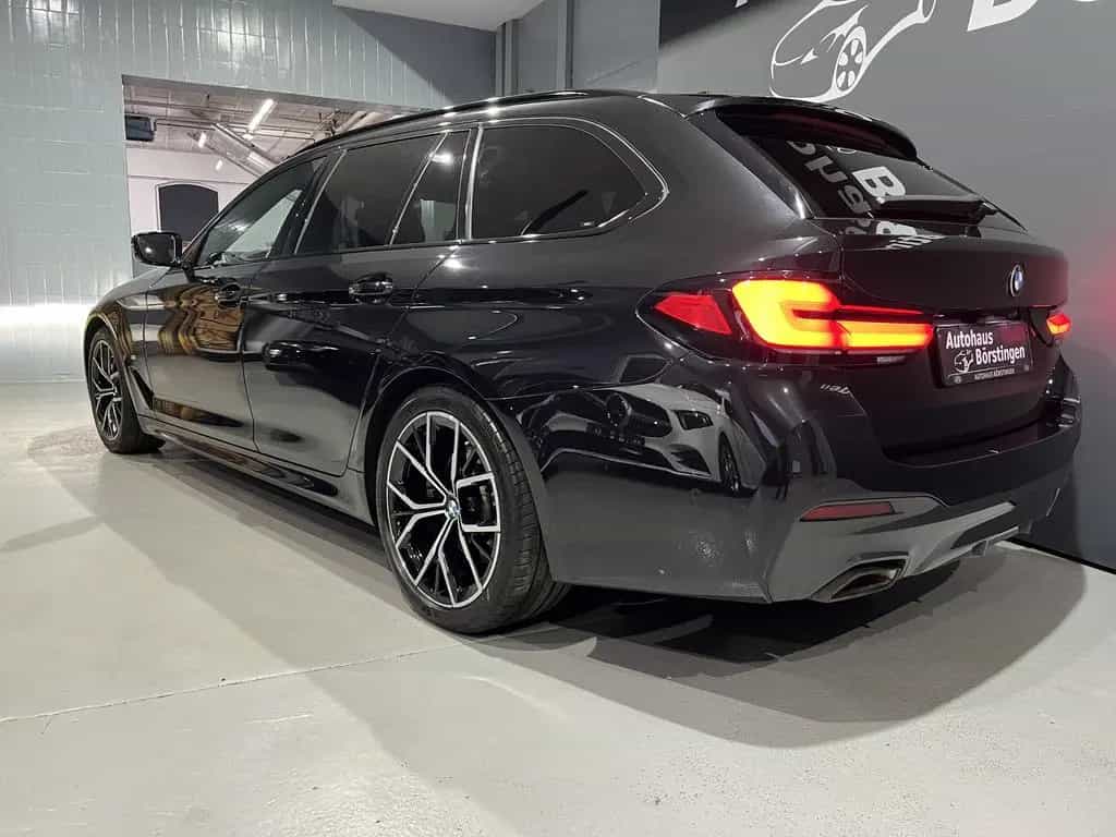 BMW 5 Series 520 d Touring/M Sport/AHK/LED/PANO/STAND/HEAD UP 03/2022-photo-3