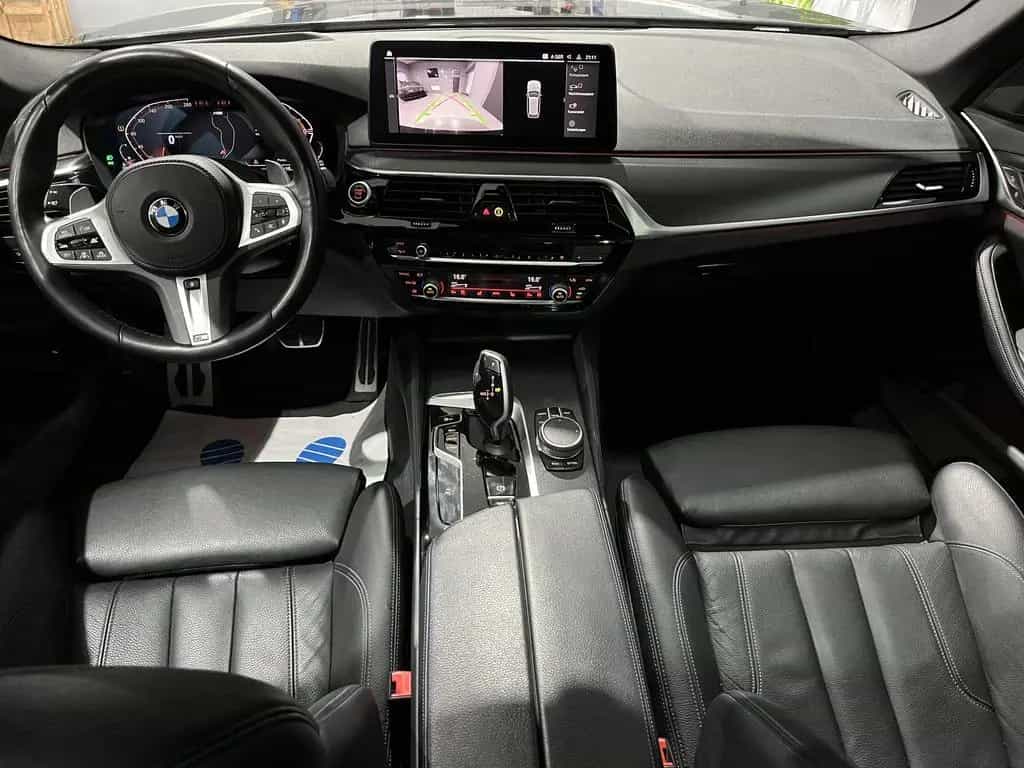 BMW 5 Series 520 d Touring/M Sport/AHK/LED/PANO/STAND/HEAD UP 03/2022-photo-6
