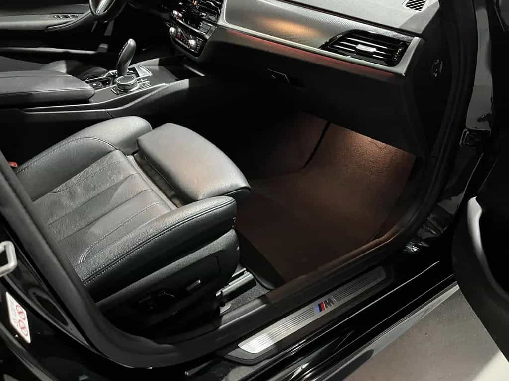 BMW 5 Series 520 d Touring/M Sport/AHK/LED/PANO/STAND/HEAD UP 03/2022-photo-7