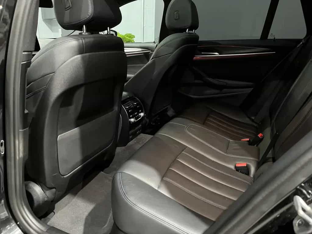 BMW 5 Series 520 d Touring/M Sport/AHK/LED/PANO/STAND/HEAD UP 03/2022-photo-9