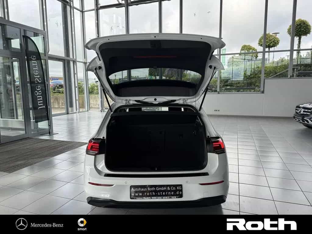 Volkswagen Golf VIII 1.5 TSI Life Life+Navi+WinterP+ACC+SHZ 05/2020-photo-5