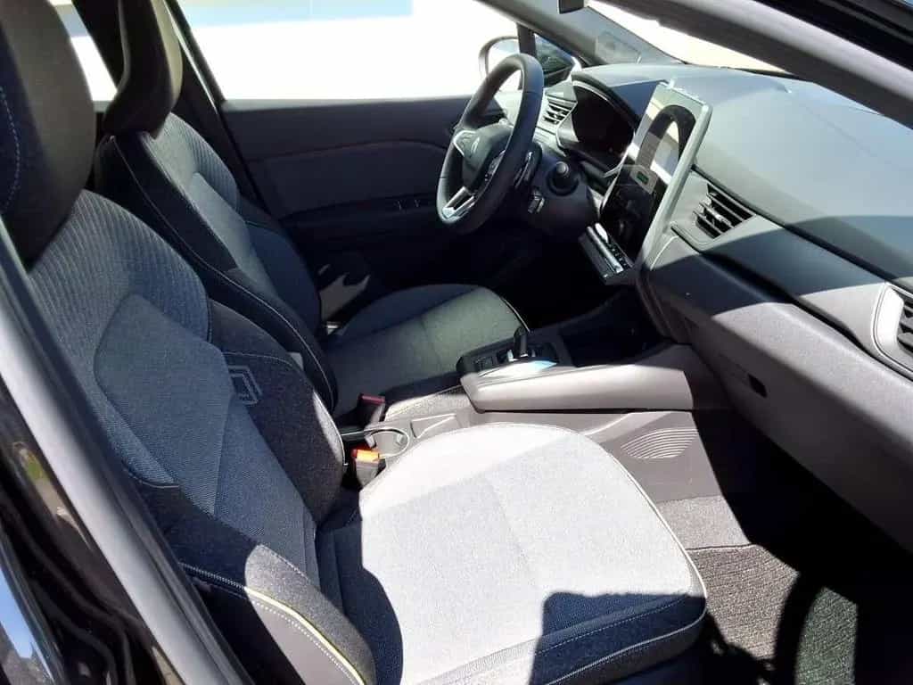 Renault Captur Captur Mild Hybrid 140 EDC TECHNO 04/2026-photo-11