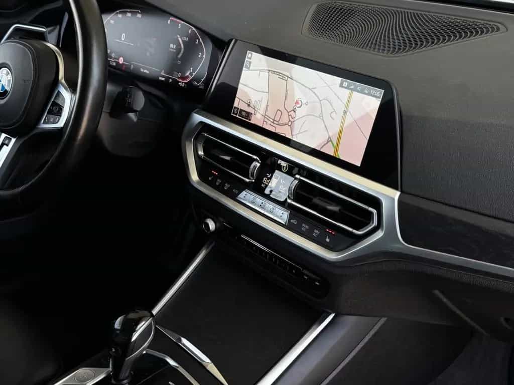 BMW 320 d xDrive M-Sportpaket LED Navi Leder 06/2020-photo-15