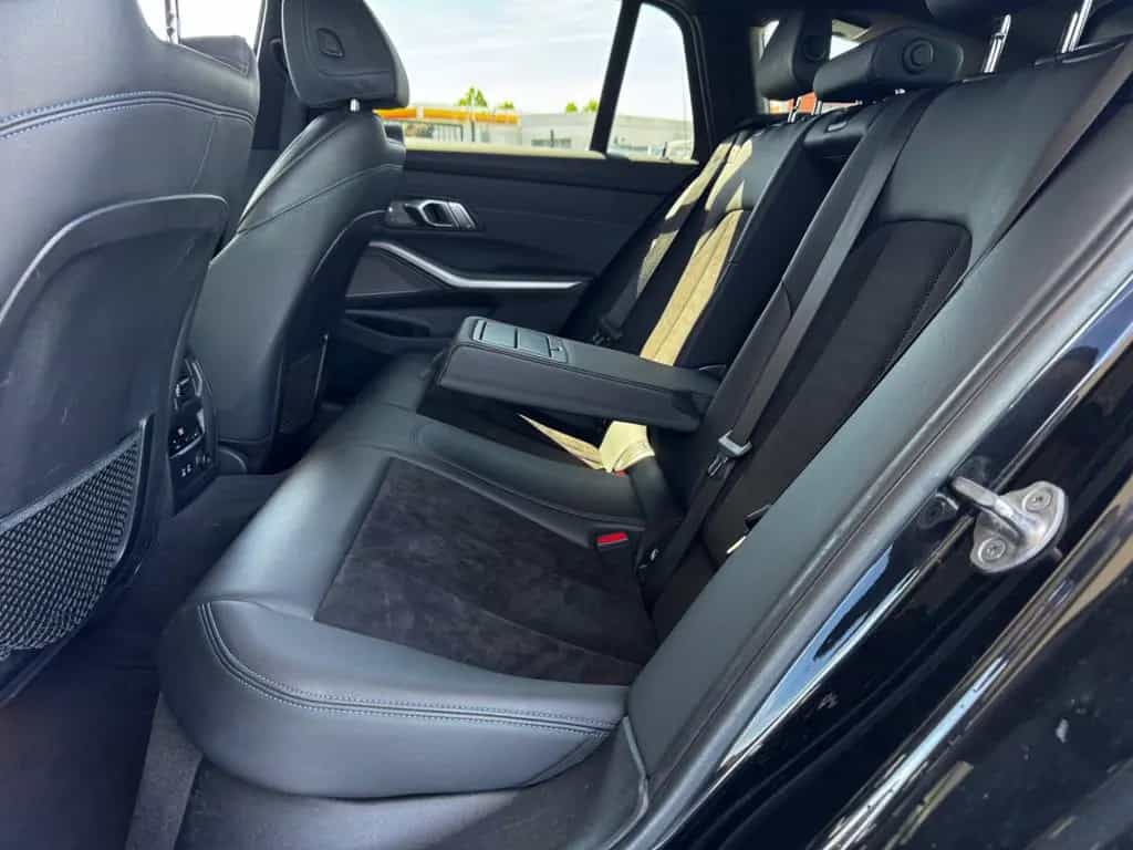 BMW 320 d xDrive M-Sportpaket LED Navi Leder 06/2020-photo-9