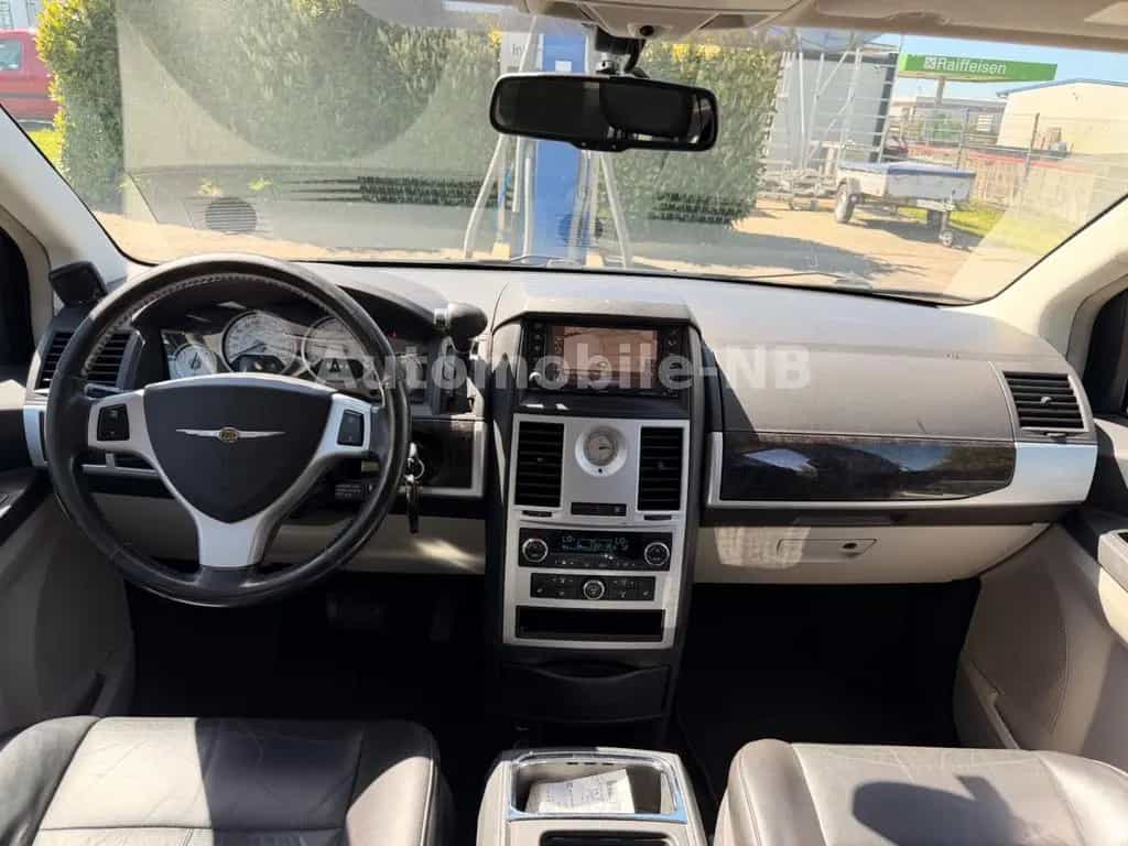 Chrysler Grand Voyager Limited Xenon Navi Leder Automatik 01/2010-photo-20
