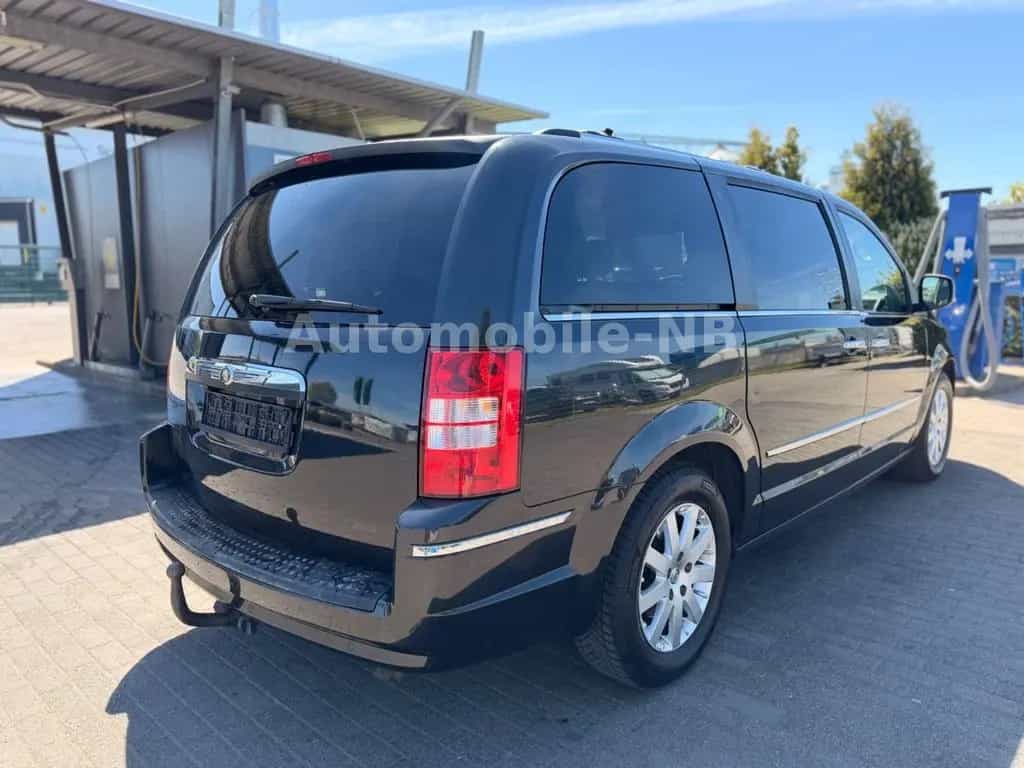 Chrysler Grand Voyager Limited Xenon Navi Leder Automatik 01/2010-photo-4