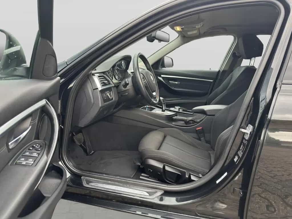 BMW 320 d Touring Sport Line | LED | HIFI | Business 09/2017-photo-10