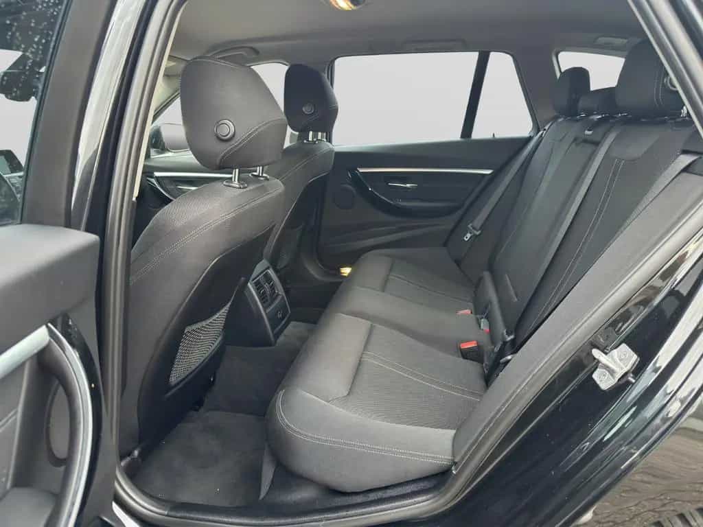 BMW 320 d Touring Sport Line | LED | HIFI | Business 09/2017-photo-12