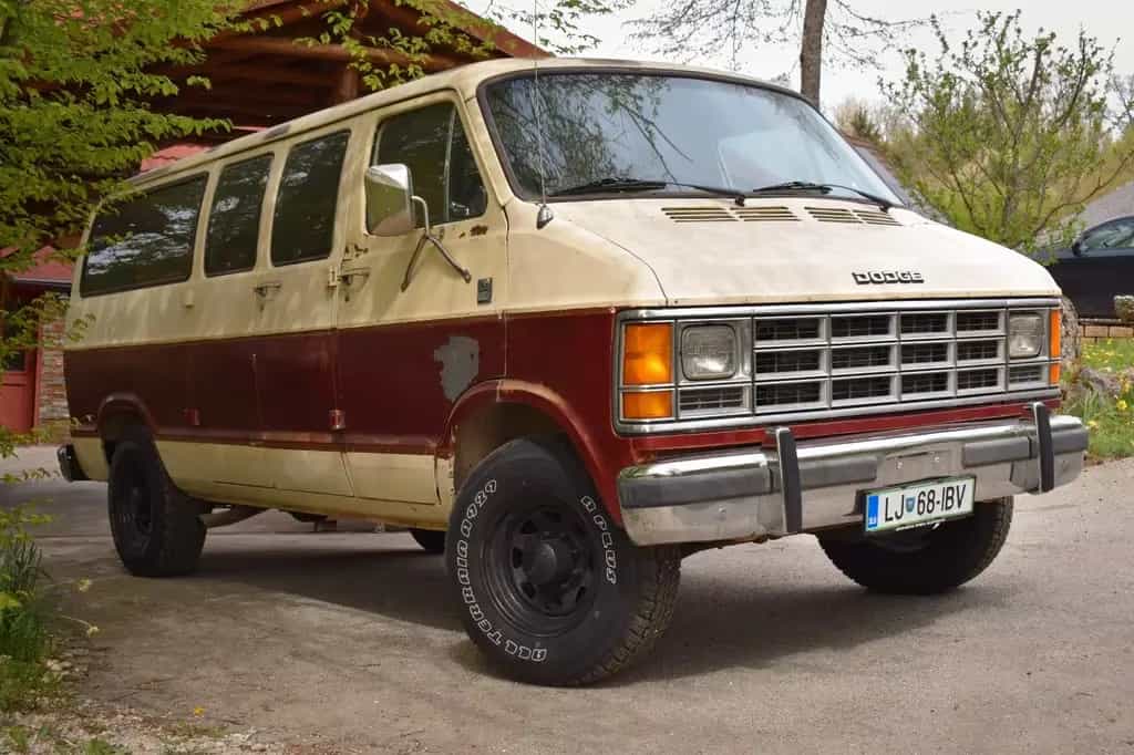 Dodge Other B350 Ram Van - 5.9 V8 - TEXAS Import - Rust Free 06/1986-photo-1