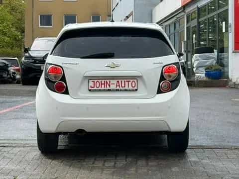 Chevrolet Aveo Schrägheck LTZ 09/2011-photo-4