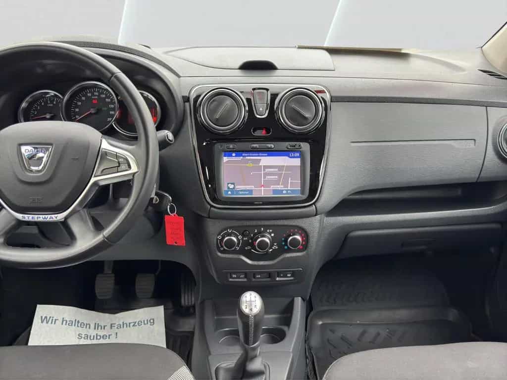 Dacia Lodgy 1.6 SCe 100 StepwayComfort, 1.HD, wenig KM 11/2018-photo-13