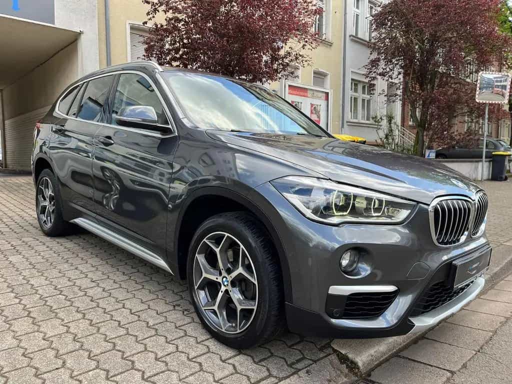 BMW X1 18i xLine Automatik, LED, LEDER 05/2018-photo-2