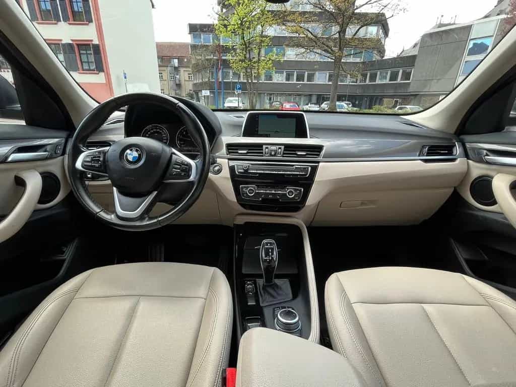 BMW X1 18i xLine Automatik, LED, LEDER 05/2018-photo-8