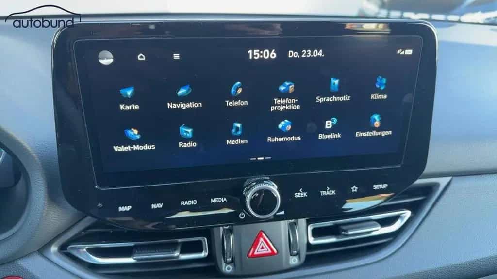 Hyundai i30 III Fastback 1,5 (MHEV) T-GDi Alu KA LED Lin 03/2026-photo-16