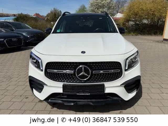 Mercedes-Benz GLB-Class 250 4M AMG Distronic+Pano 360 Widescreen+++ 02/2020-photo-1