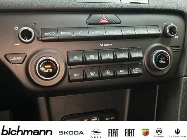 Kia Sportage Spirit Nav BiX RFK PDC 19'' 03/2016-photo-11