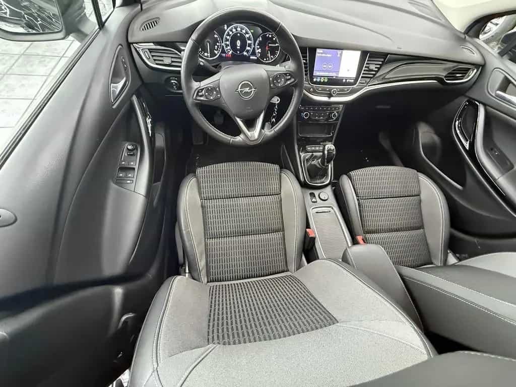 Opel Astra Sports Tourer 1.2 Elegance, LED, Navi, DAB 04/2020-photo-2