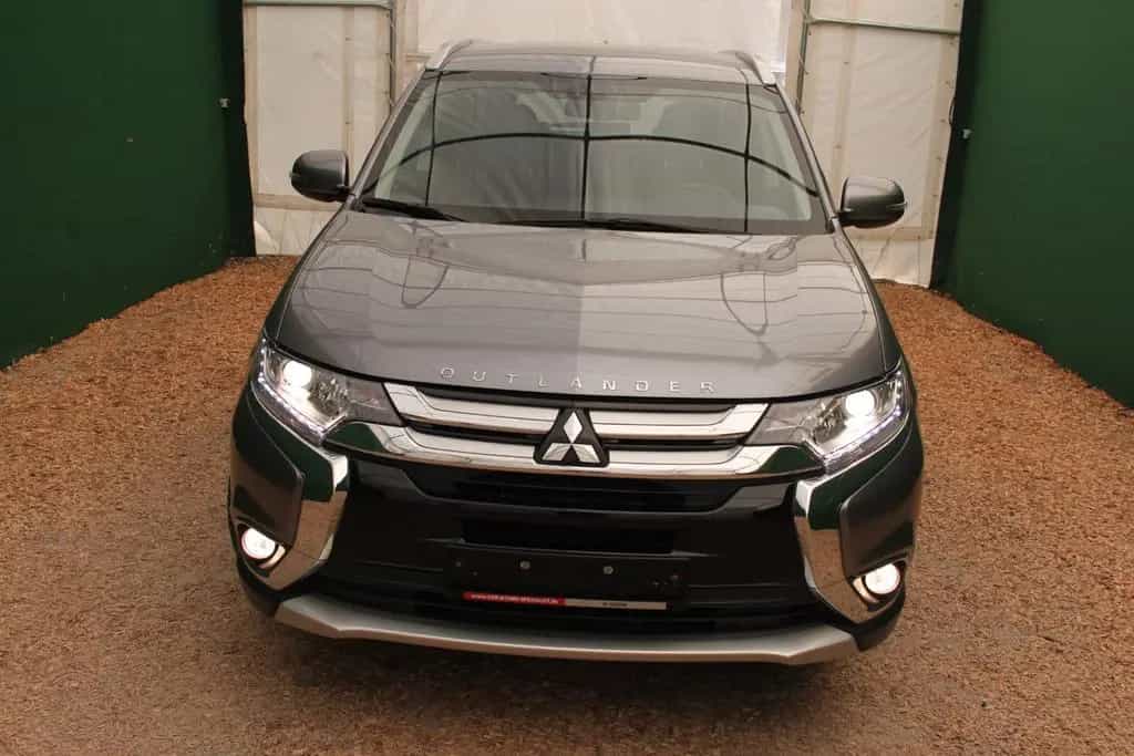 Mitsubishi Outlander 2.0/ Carplay/ SHZ/ Kamera/ nur 59 tkm 02/2018-photo-8