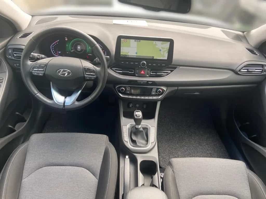 Hyundai i30 1.5 T-GDI Hybrid Trend 03/2022-photo-11