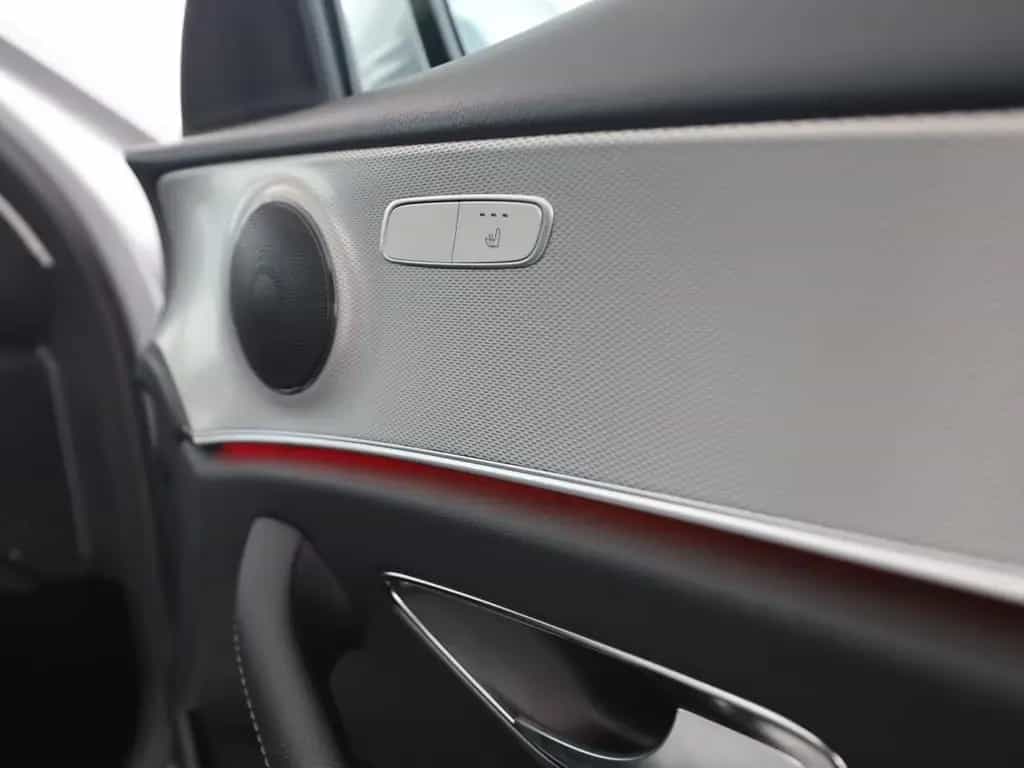 Mercedes-Benz E-Class 250 T Avantgarde Schiebedach LED Kamera 01/2017-photo-17