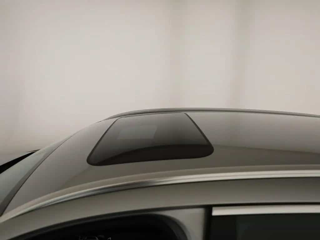 Mercedes-Benz E-Class 250 T Avantgarde Schiebedach LED Kamera 01/2017-photo-21