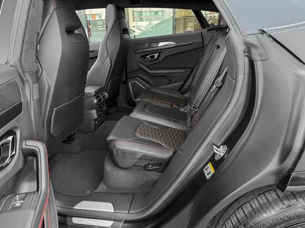 Lamborghini Urus 4.0 V8 Auto./PANO/22/360°/HUD/CARBON/VOLL 03/2021-photo-11